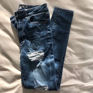 American Eagle Ripped Skinny Jeans